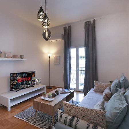 Beautiful Athenian Apartment Next To The Center ภายนอก รูปภาพ