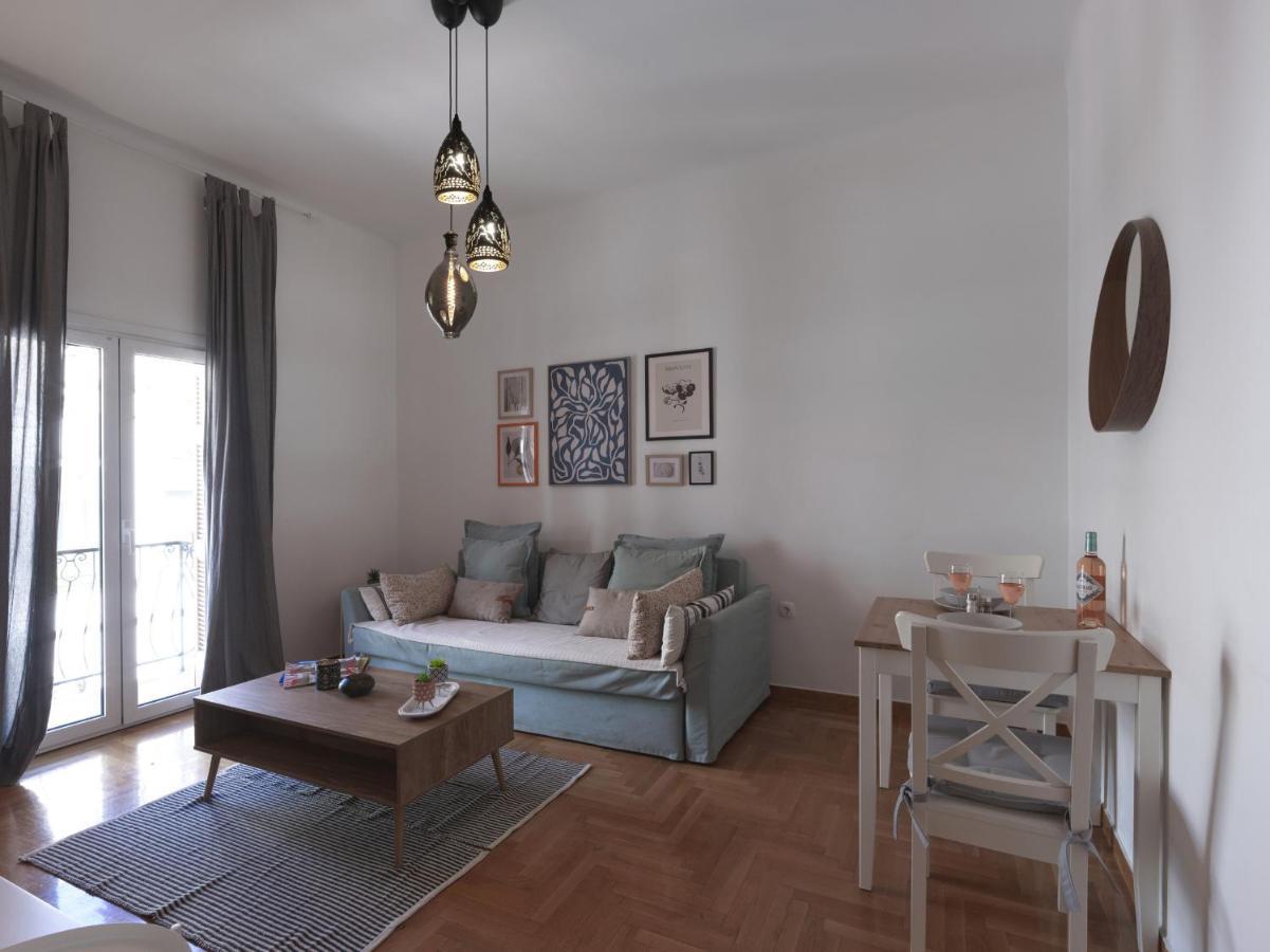 Beautiful Athenian Apartment Next To The Center ภายนอก รูปภาพ